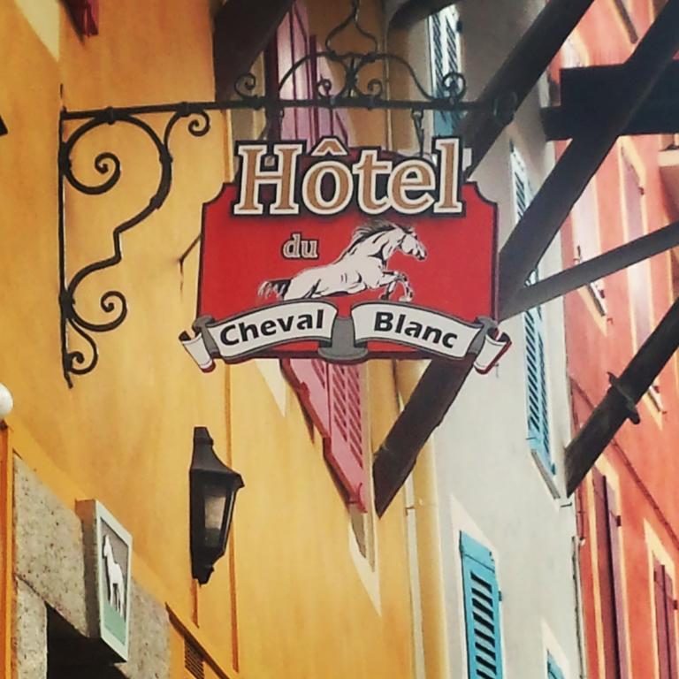 Hotel Du Cheval Blanc ברסלונט מראה חיצוני תמונה