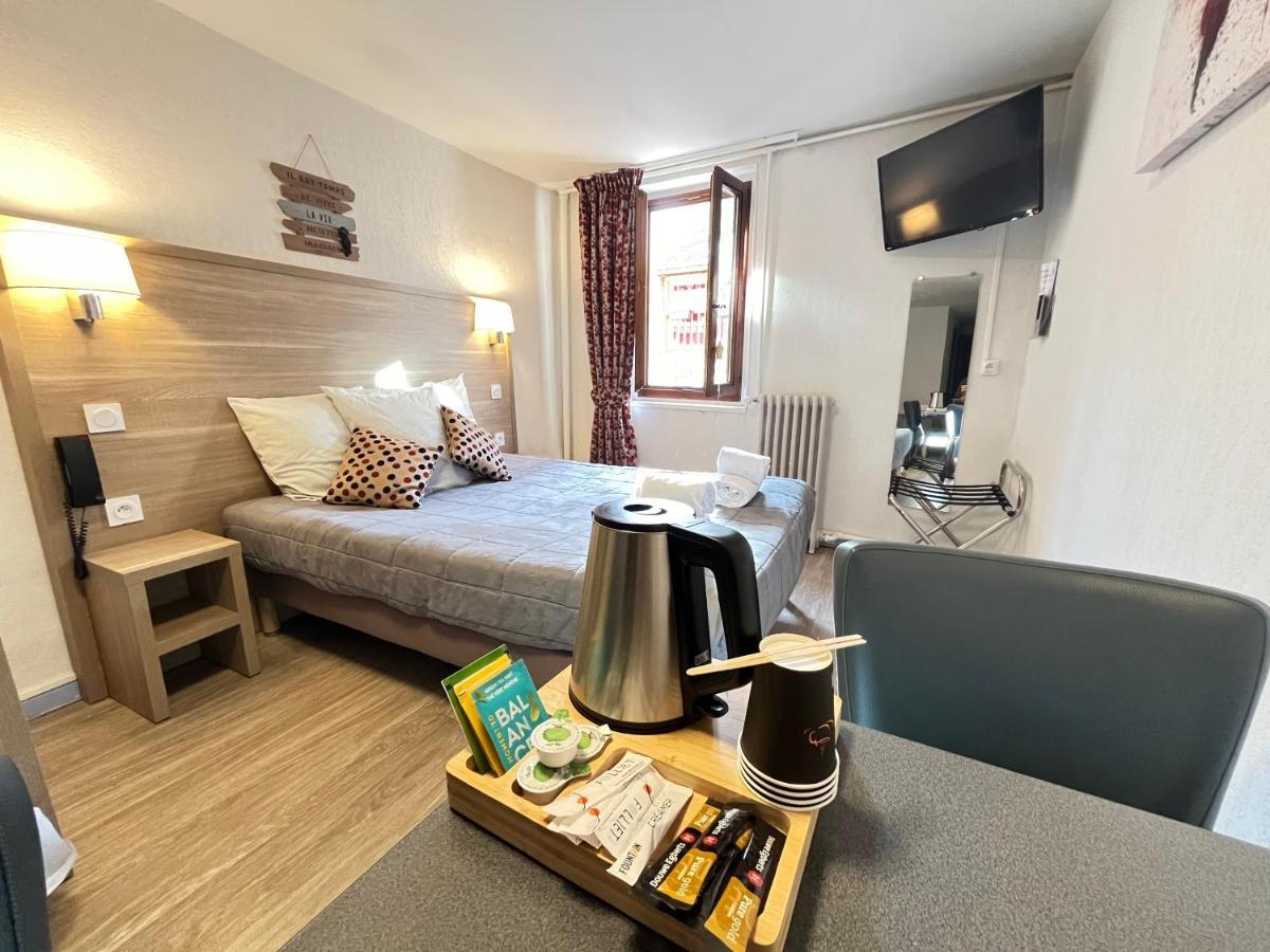 Hotel Du Cheval Blanc ברסלונט מראה חיצוני תמונה