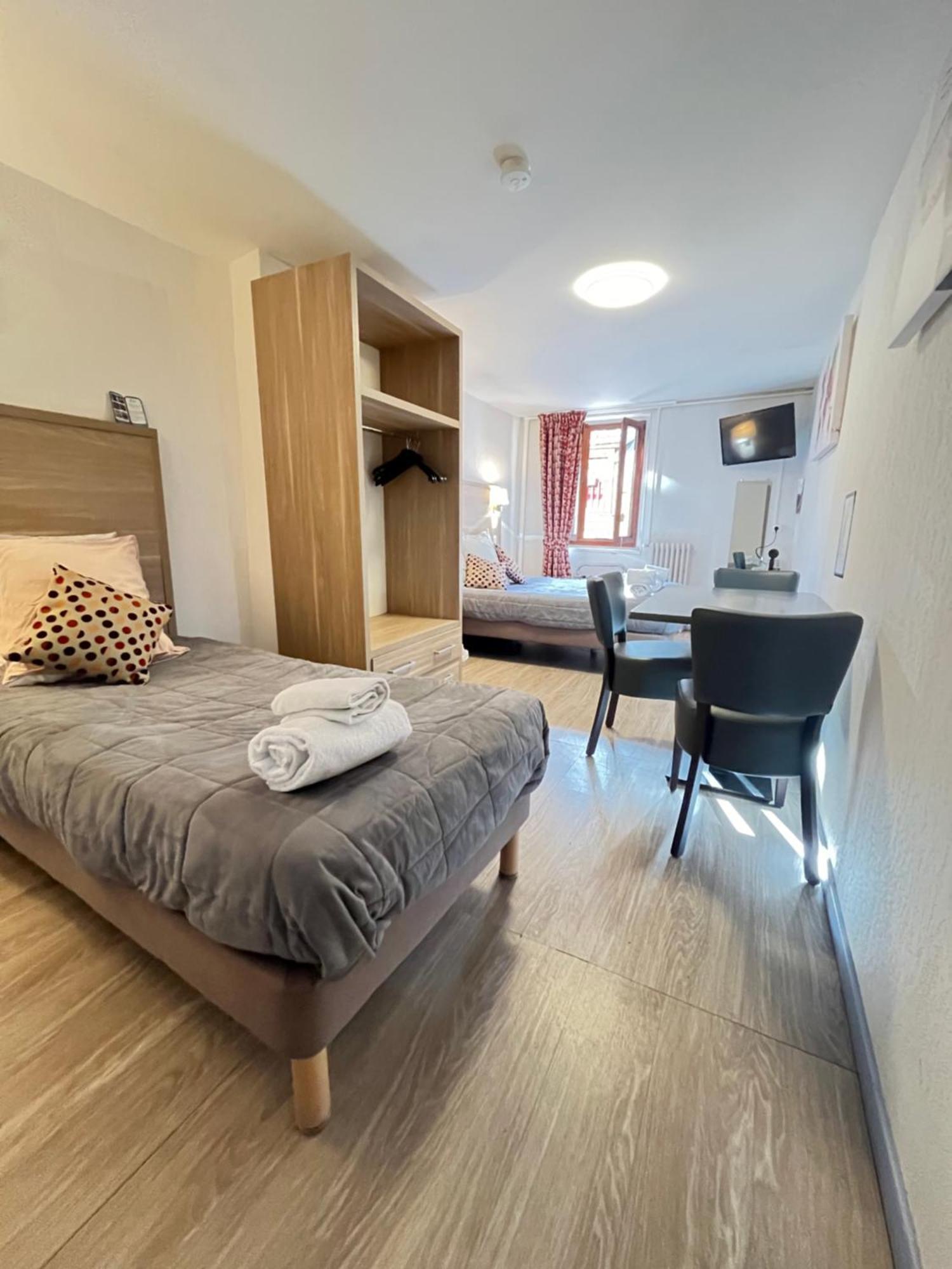 Hotel Du Cheval Blanc ברסלונט מראה חיצוני תמונה