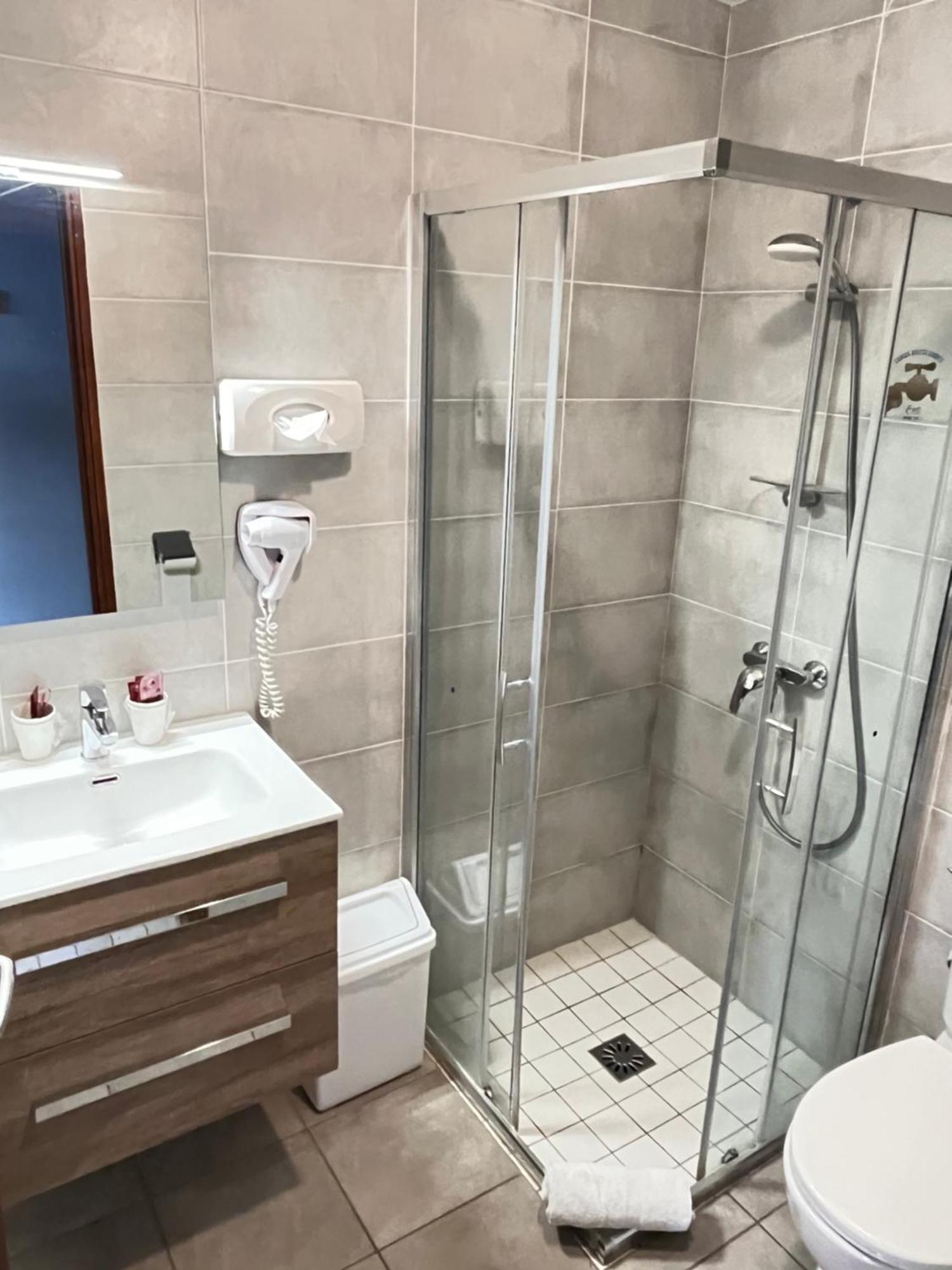 Hotel Du Cheval Blanc ברסלונט מראה חיצוני תמונה