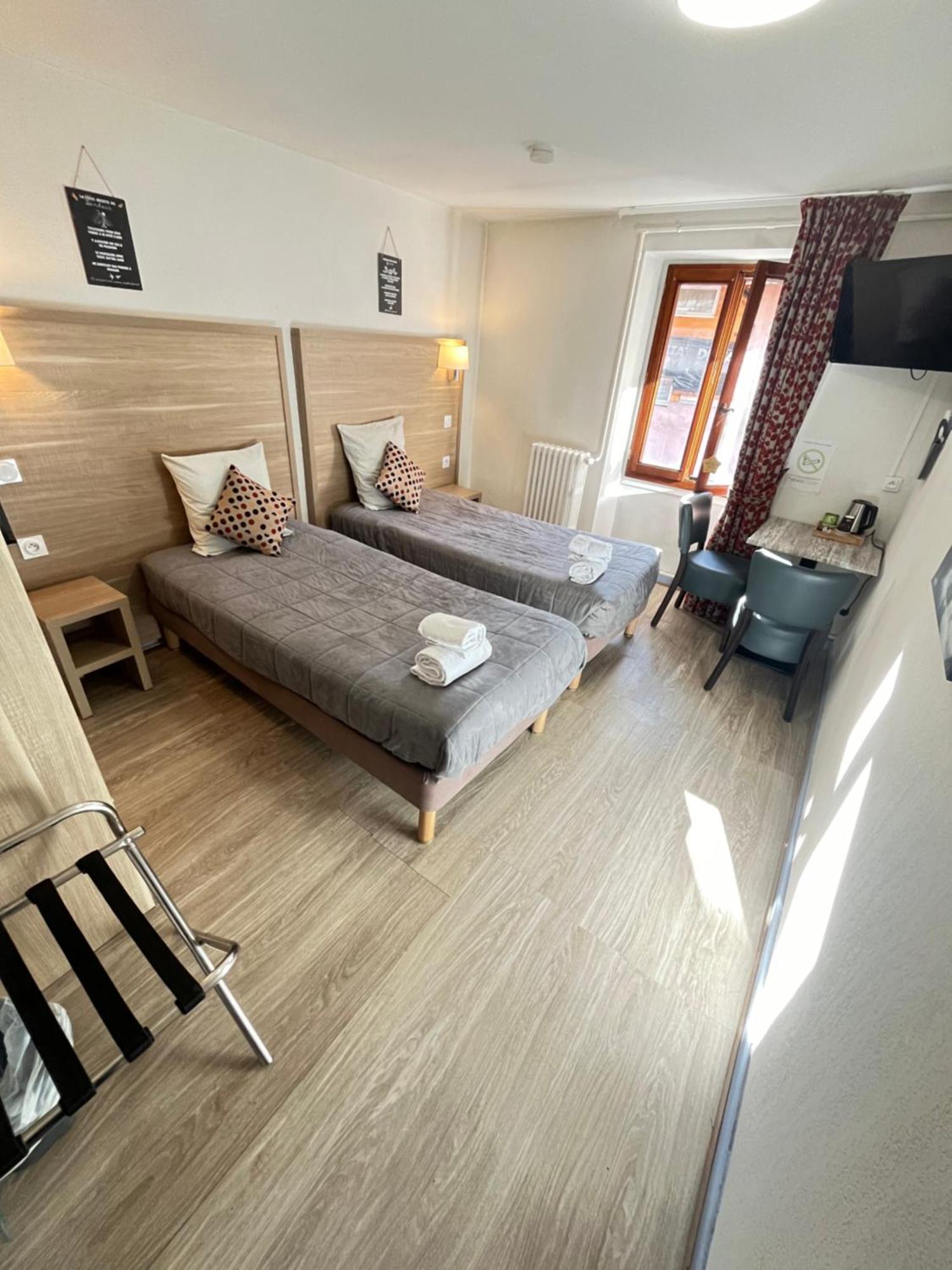 Hotel Du Cheval Blanc ברסלונט מראה חיצוני תמונה