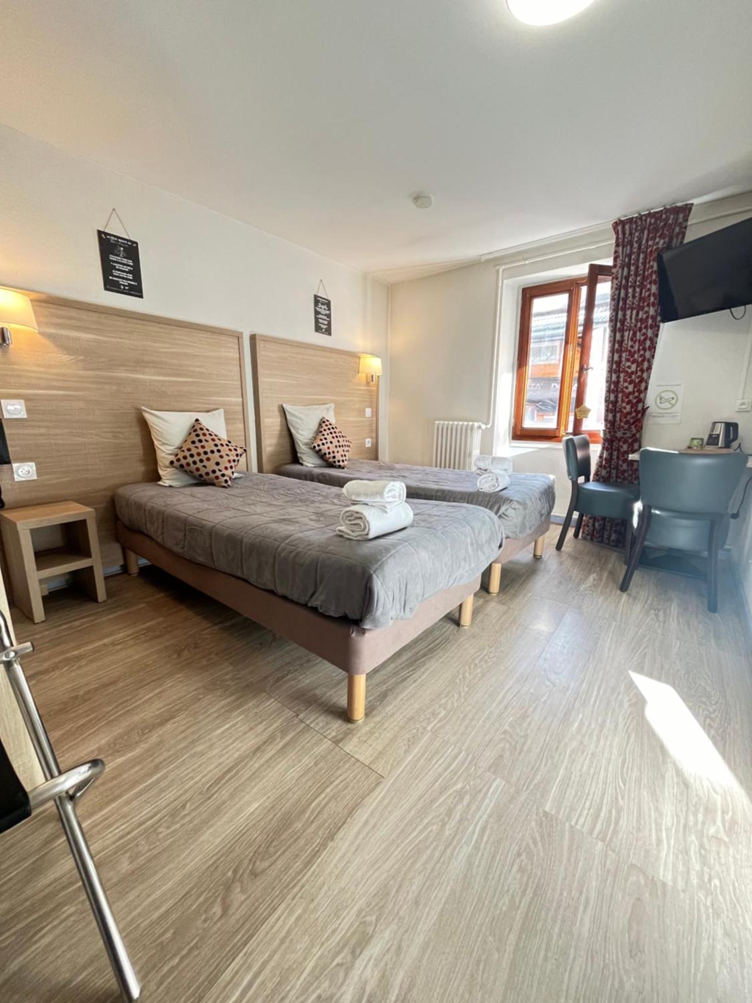 Hotel Du Cheval Blanc ברסלונט מראה חיצוני תמונה