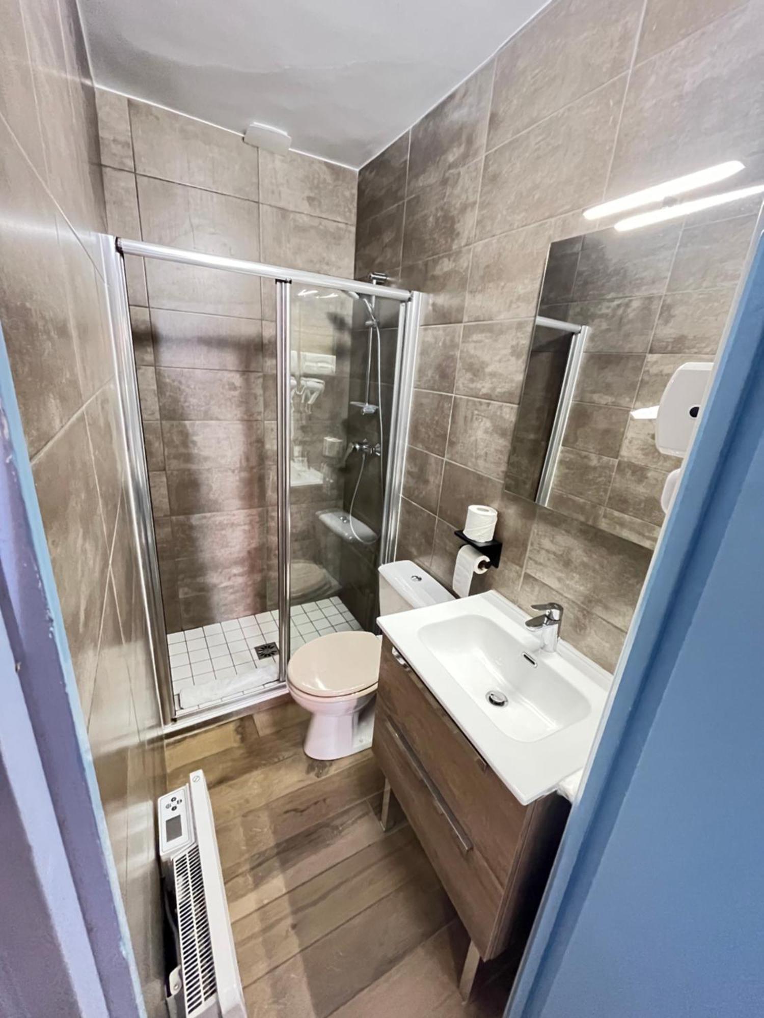 Hotel Du Cheval Blanc ברסלונט מראה חיצוני תמונה